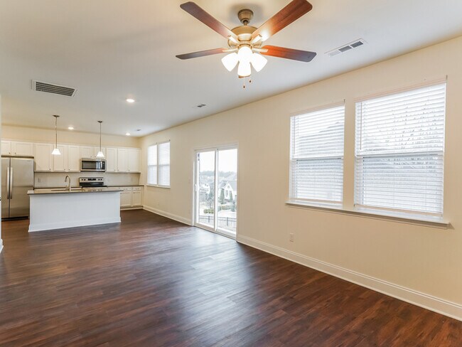 Building Photo - 127 Marin Dr