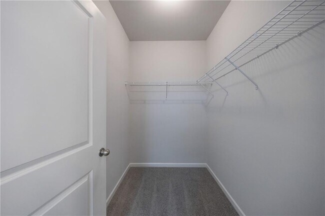 Building Photo - 853 Crossroads Ct