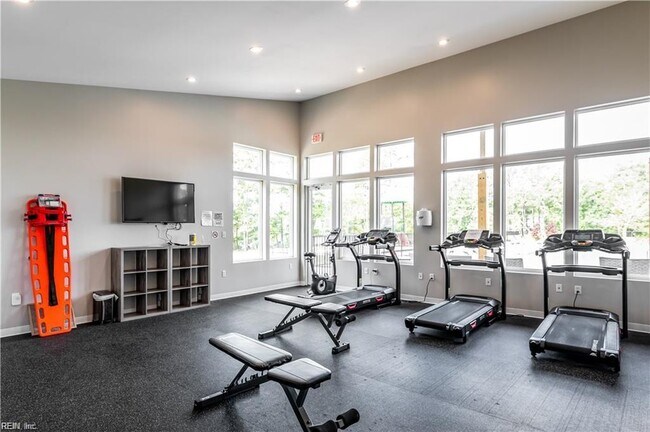 Building Photo - 1813 Doubloon Way