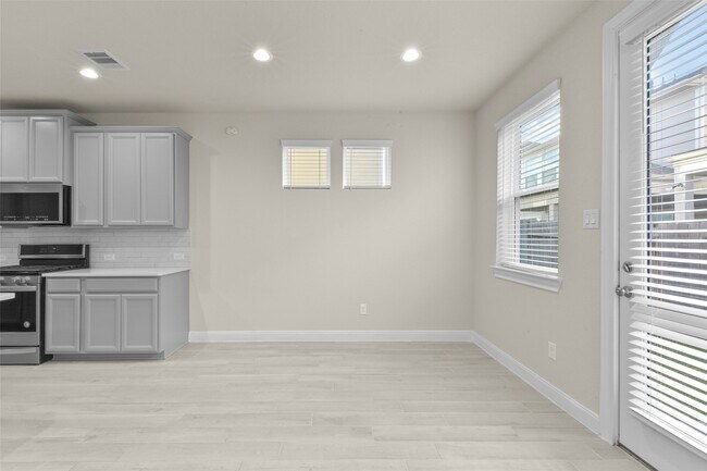 Building Photo - 3109 Cloud Forest Ln