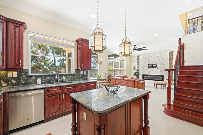 Building Photo - 5089 Sancerre Cir
