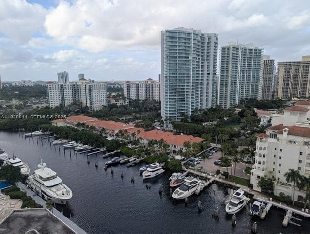 Building Photo - 19707 Turnberry Way