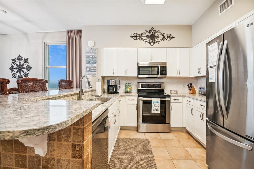 Building Photo - 104 Gulfside Ct