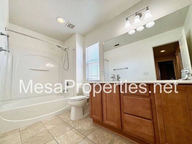 Building Photo - 16677 Desert Lily St