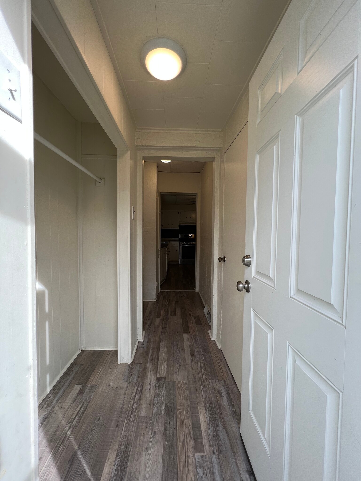 Hall entry from the back - 616 E 12th Ave