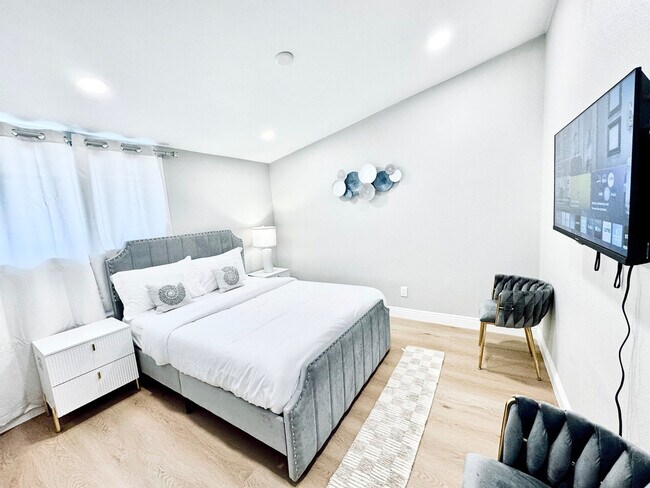 Building Photo - 13824 Powers Rd