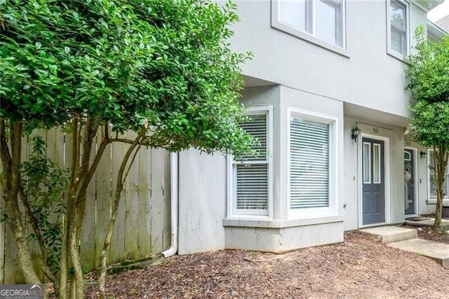 Building Photo - 501 Defoors Landing NW