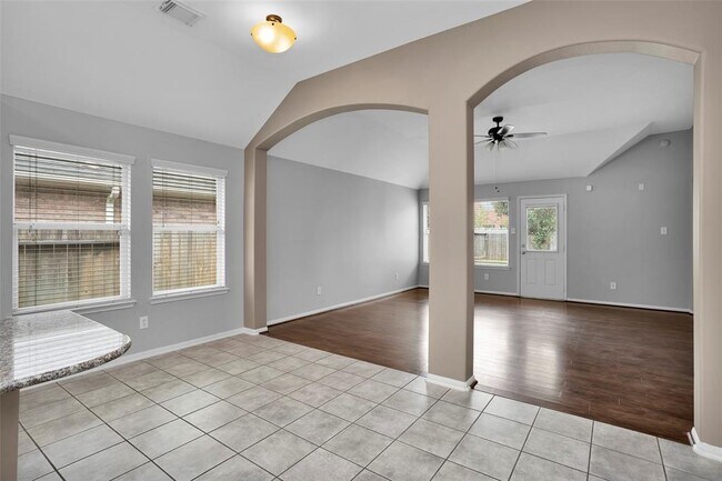 Building Photo - 28234 Sweet Oak Ln