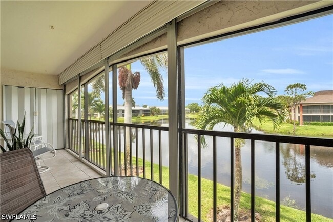 Building Photo - 4640 Chantelle Dr