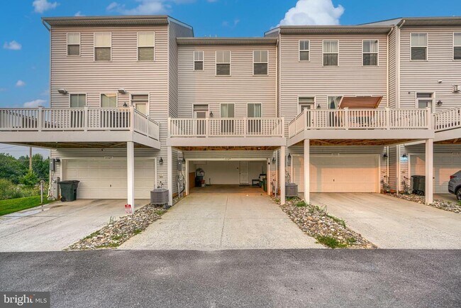 Building Photo - 11129 Reisterstown Rd