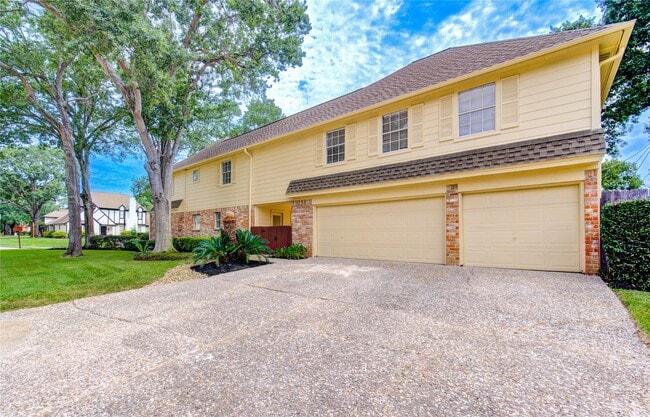 Building Photo - 9115 Taidswood Dr