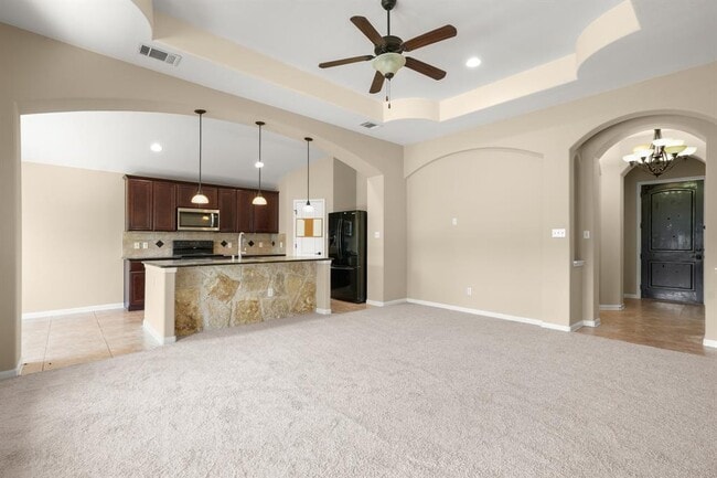 Building Photo - 122 Legends of Hutto Tr