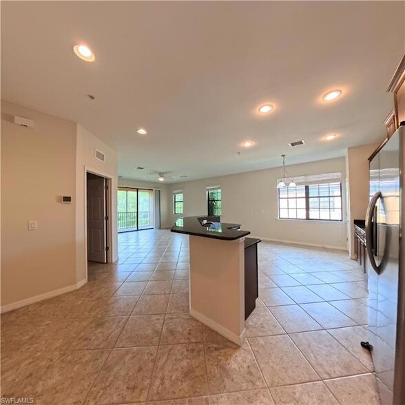 Building Photo - 3772 Pino Vista Way