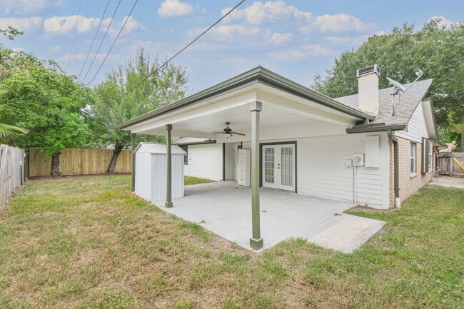 Building Photo - 11523 Early Mist Ct