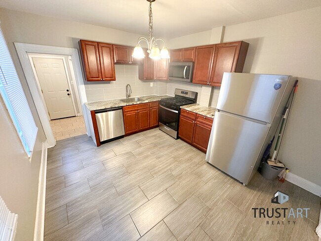 Primary Photo - 3 Bedroom townhome in Mantua, Philadelphia!
