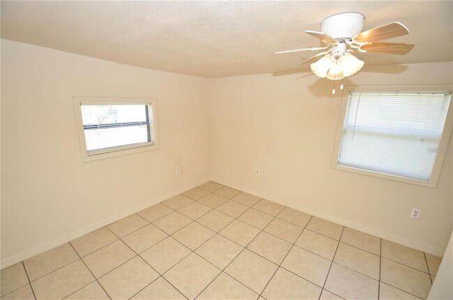 Building Photo - 205 Stribling Dr