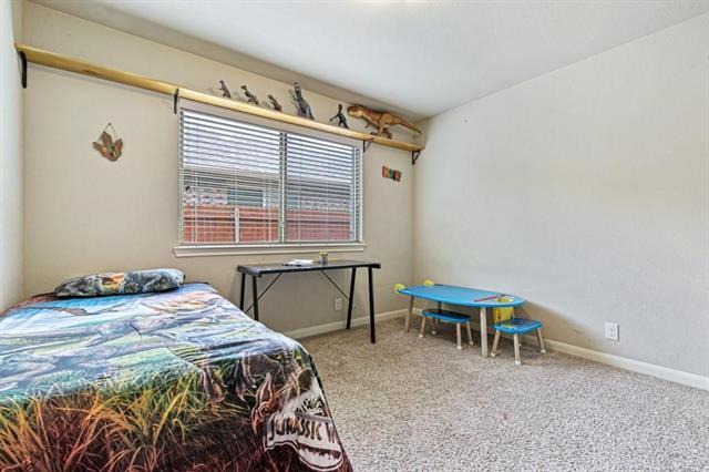 Building Photo - 2106 Blakehill Dr