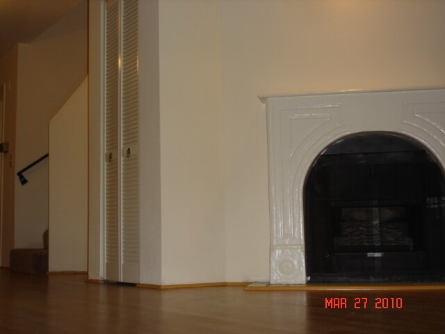 Building Photo - 1460 N Mansfield Ave