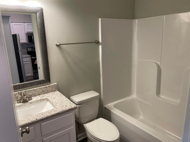 Building Photo - 2272 Del Carmel Way