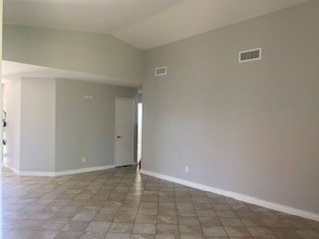 Building Photo - 25231 Noling Ct