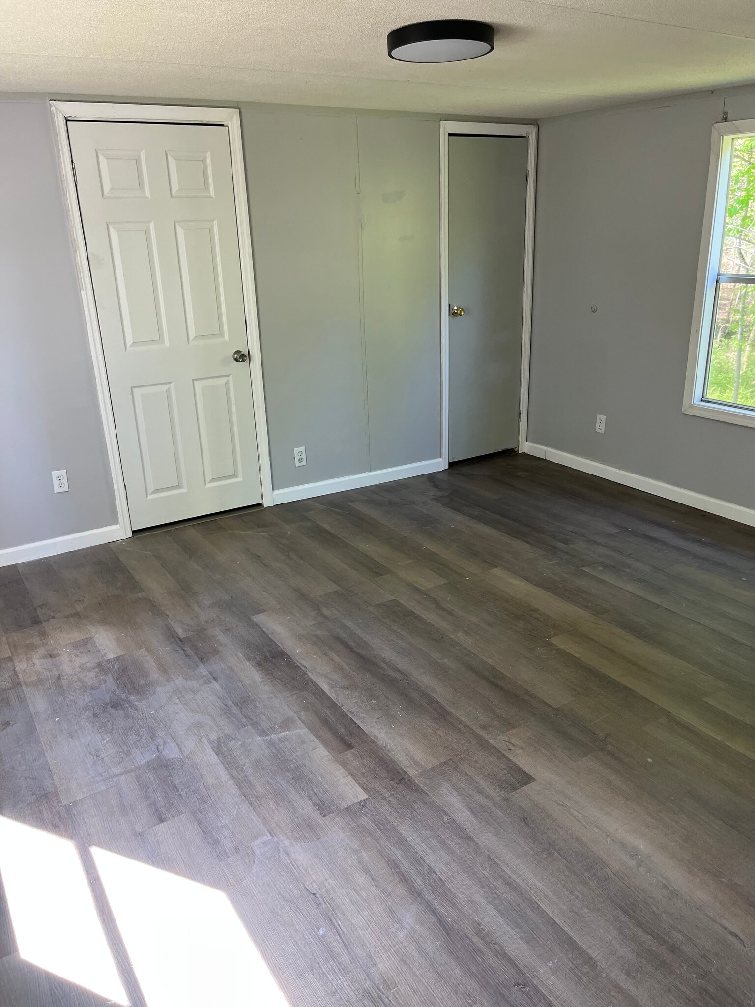 Building Photo - 3736 E Burke Blvd