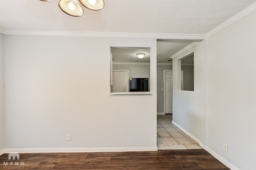 Building Photo - 4418 Tareyton Ln