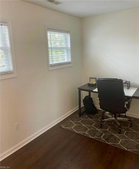 Building Photo - 404 W 29th St