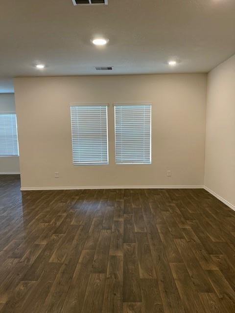 Building Photo - 263 Granary Dr