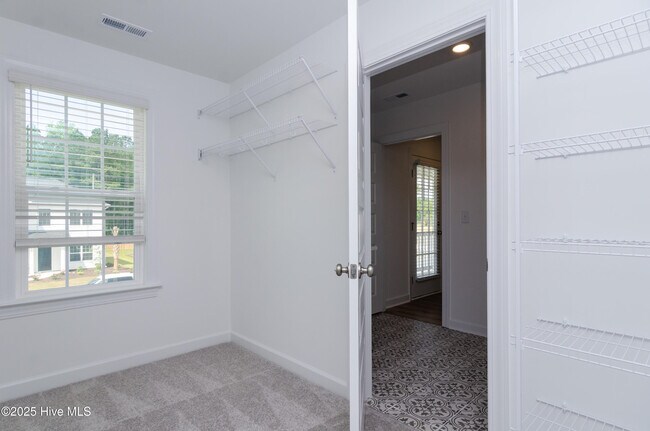 Building Photo - 2152 Star Shower Wy
