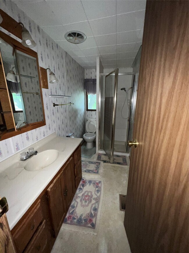 Building Photo - 13724 Brigadier Dr