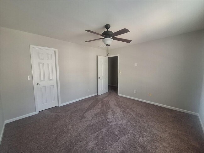 Building Photo - 13271 Marrywood Dr