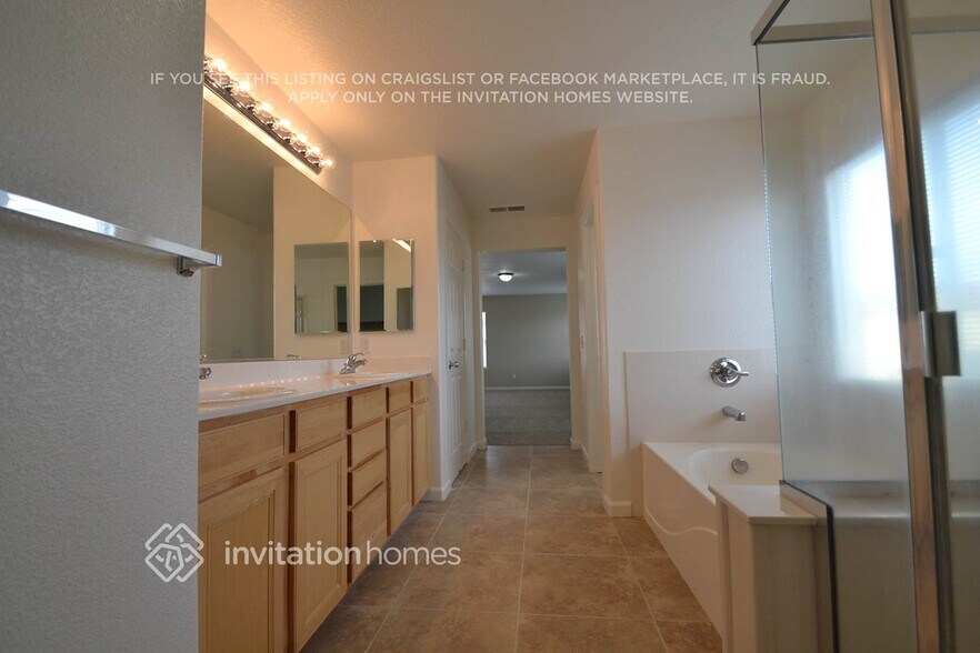 Building Photo - 6804 Castro Verde Way