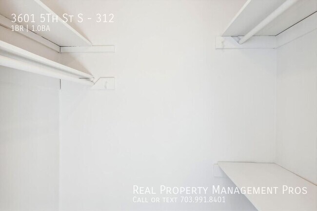 Building Photo - 3601 5th St S