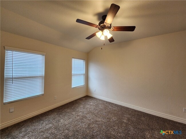 Building Photo - 340 Untermaier St