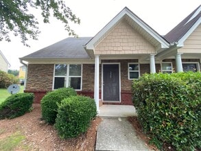 Building Photo - PRE-LEASING FOR AUGUST 2 2026! 1/2 Off Deposit!