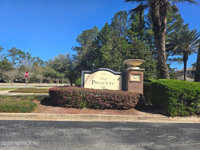 Building Photo - 785 Oakleaf Plantation Pkwy