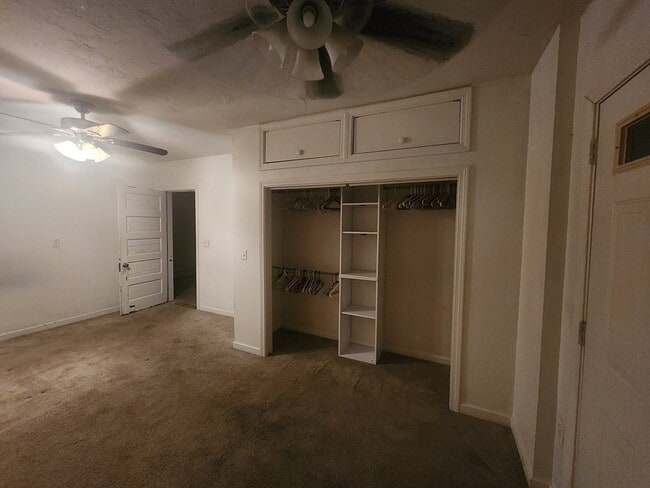 Building Photo - 39 Elmwood St