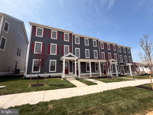 Building Photo - 613 Mapleton Ave