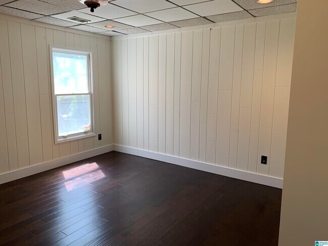 Building Photo - 134 Woodbury Dr