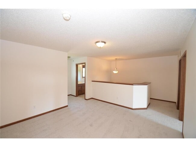 Building Photo - 15661 60th Ave N