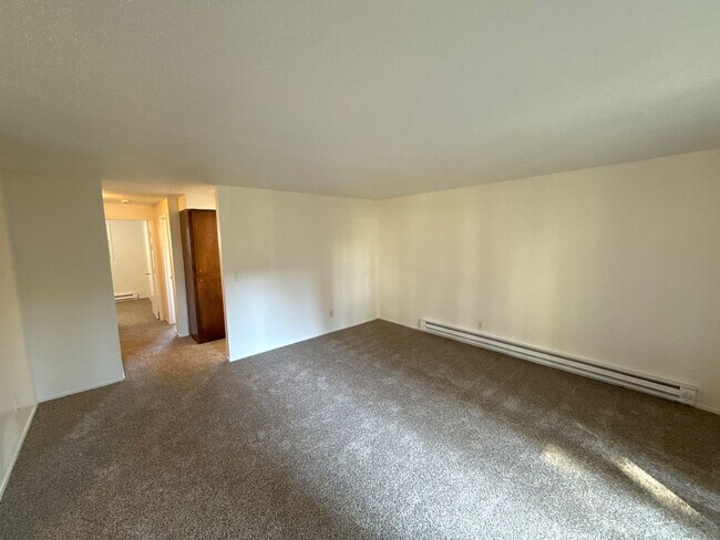 Building Photo - 3792 Iberis St NE