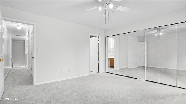 Building Photo - 2449 Mayfield Dr