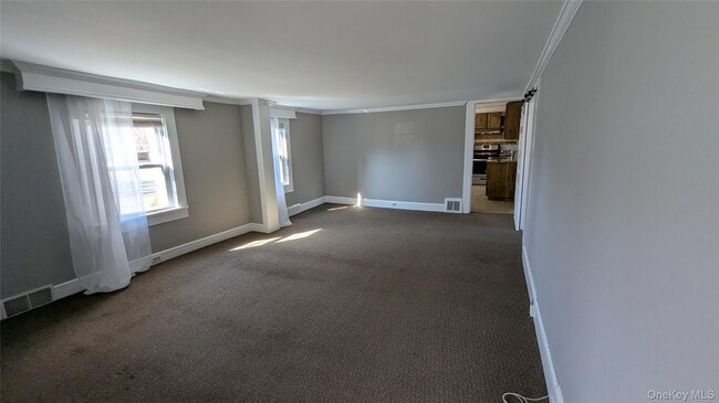 Building Photo - 34 Kings Hwy