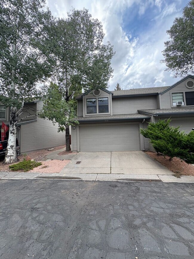 Building Photo - 4130 E Spring Meadows Cir