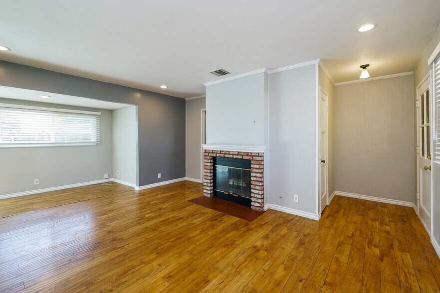 Building Photo - 17344 Willard St