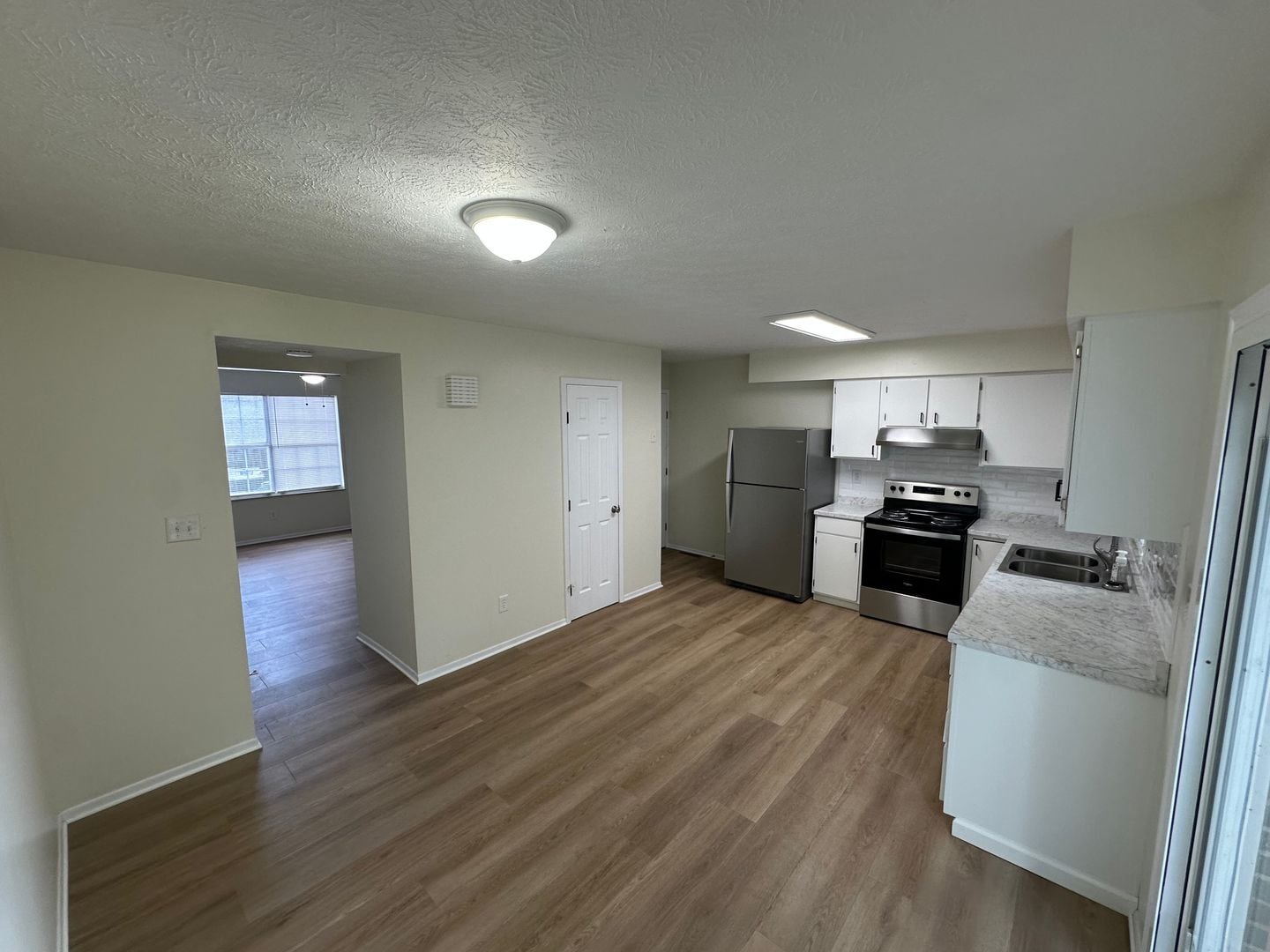 Building Photo - 37 Campbell Dr