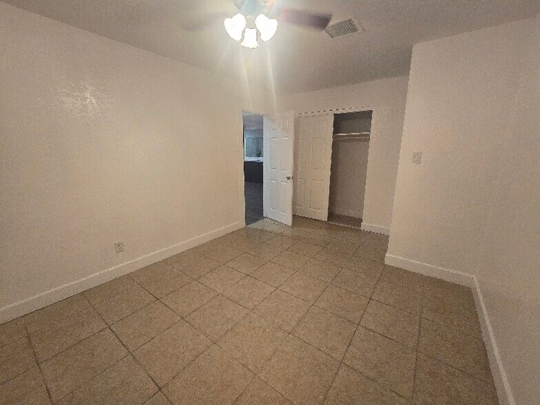 Building Photo - 4743 N 54th Ave