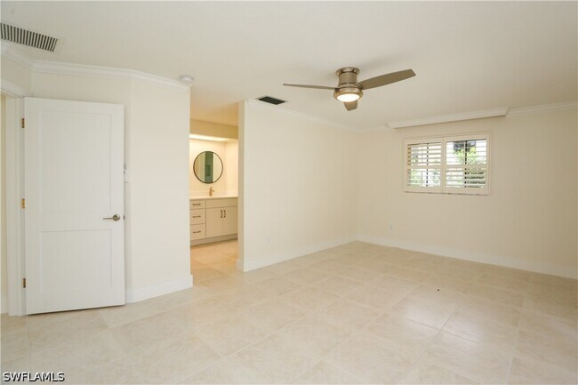 Building Photo - 2901 Crayton Rd