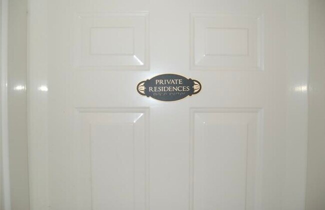 Building Photo - 210 W Washington St