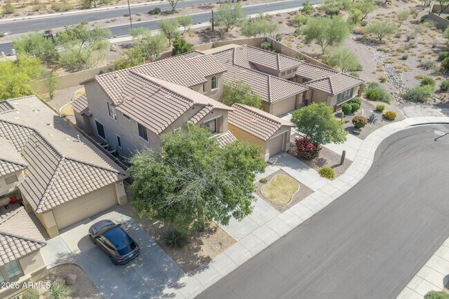 Building Photo - 2023 W Shackleton Dr